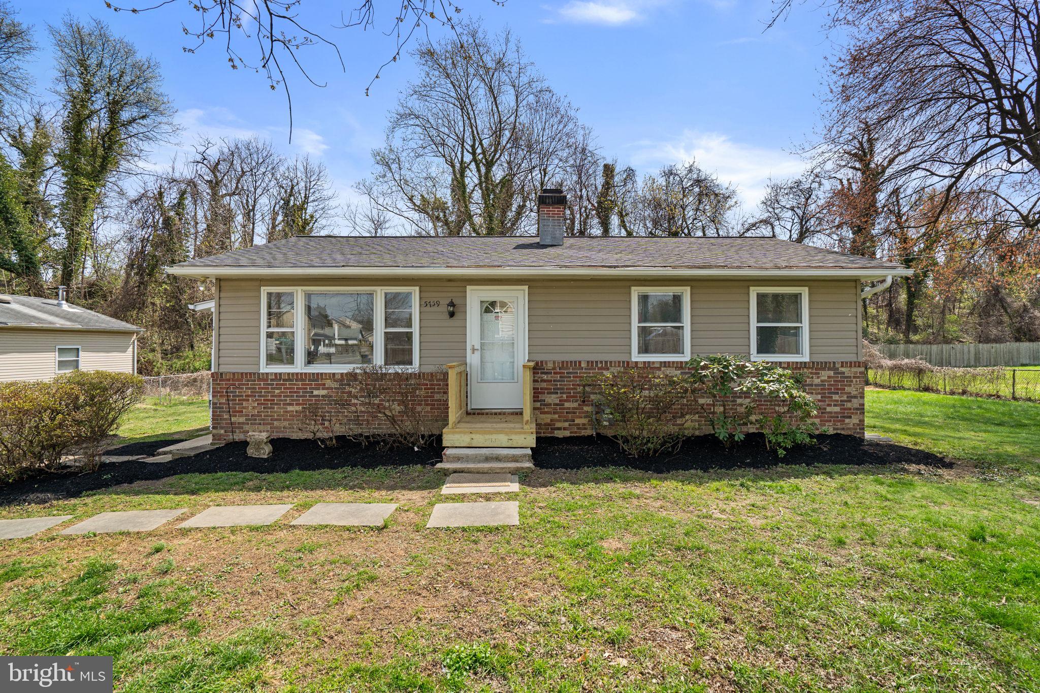 5759 PARADISE AVENUE