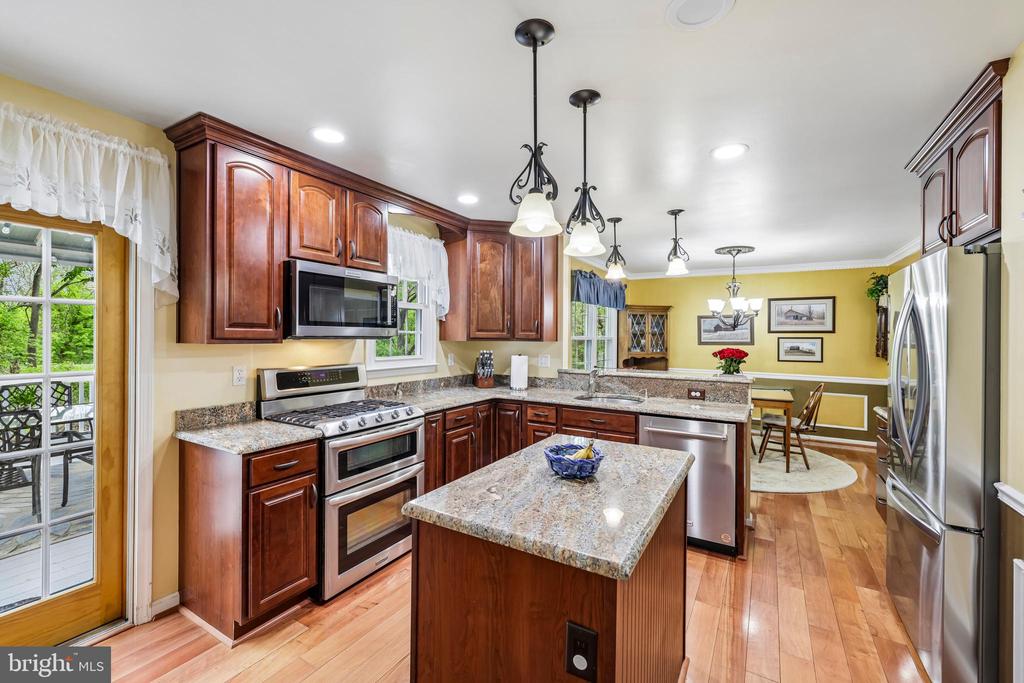 5057 TEN MILLS ROAD
