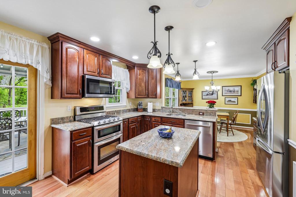 5057 TEN MILLS ROAD