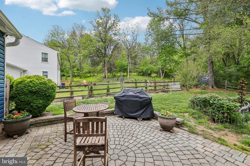 5057 TEN MILLS ROAD