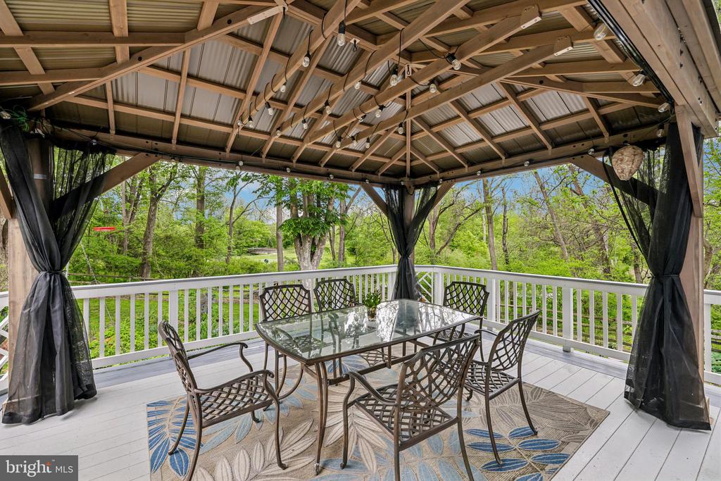 5057 TEN MILLS ROAD
