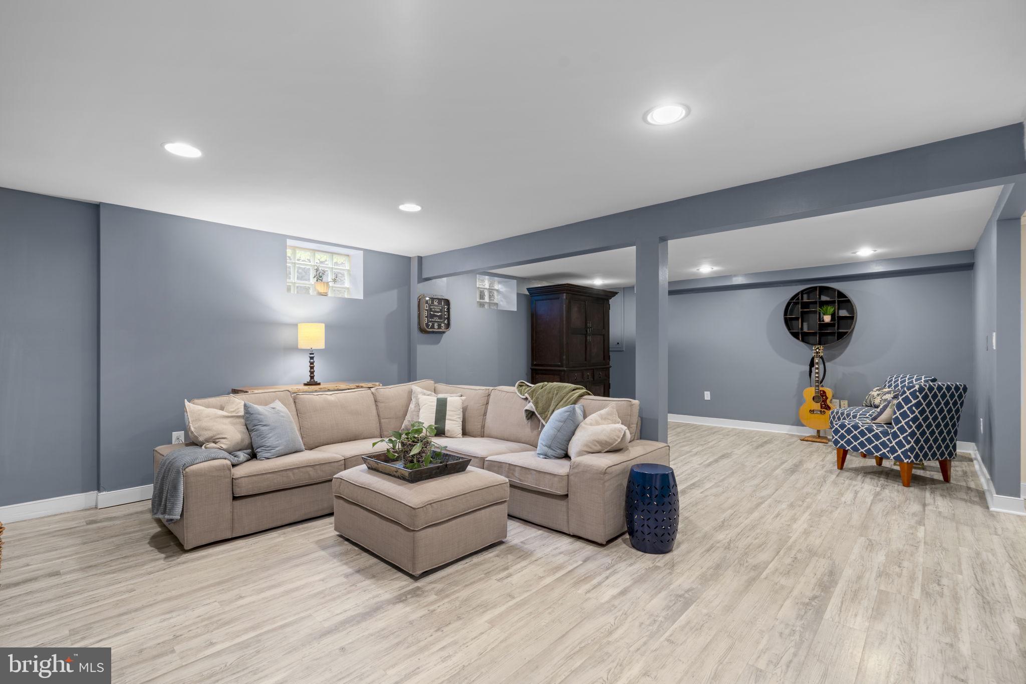 3618 UNDEROAK DRIVE