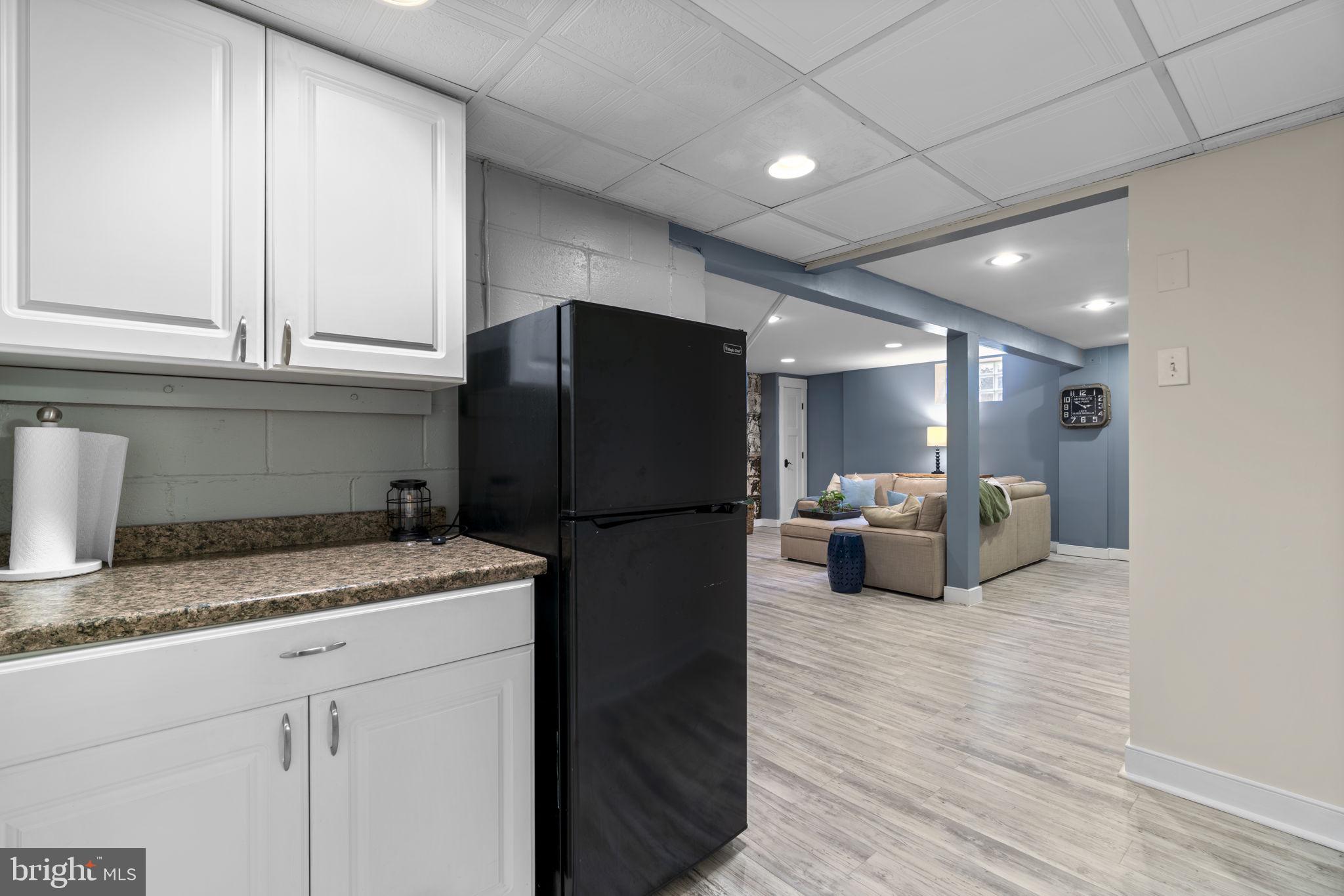 3618 UNDEROAK DRIVE
