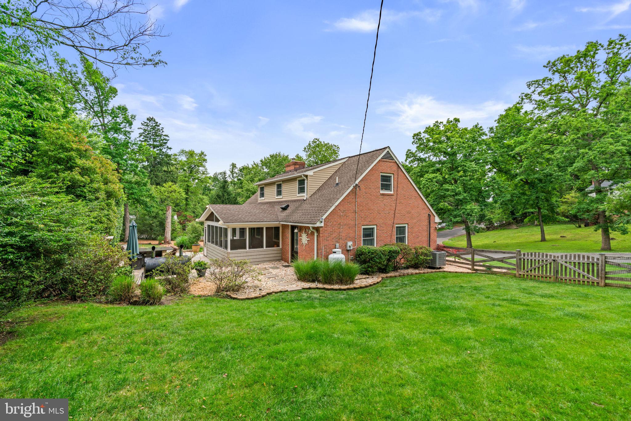 3618 UNDEROAK DRIVE