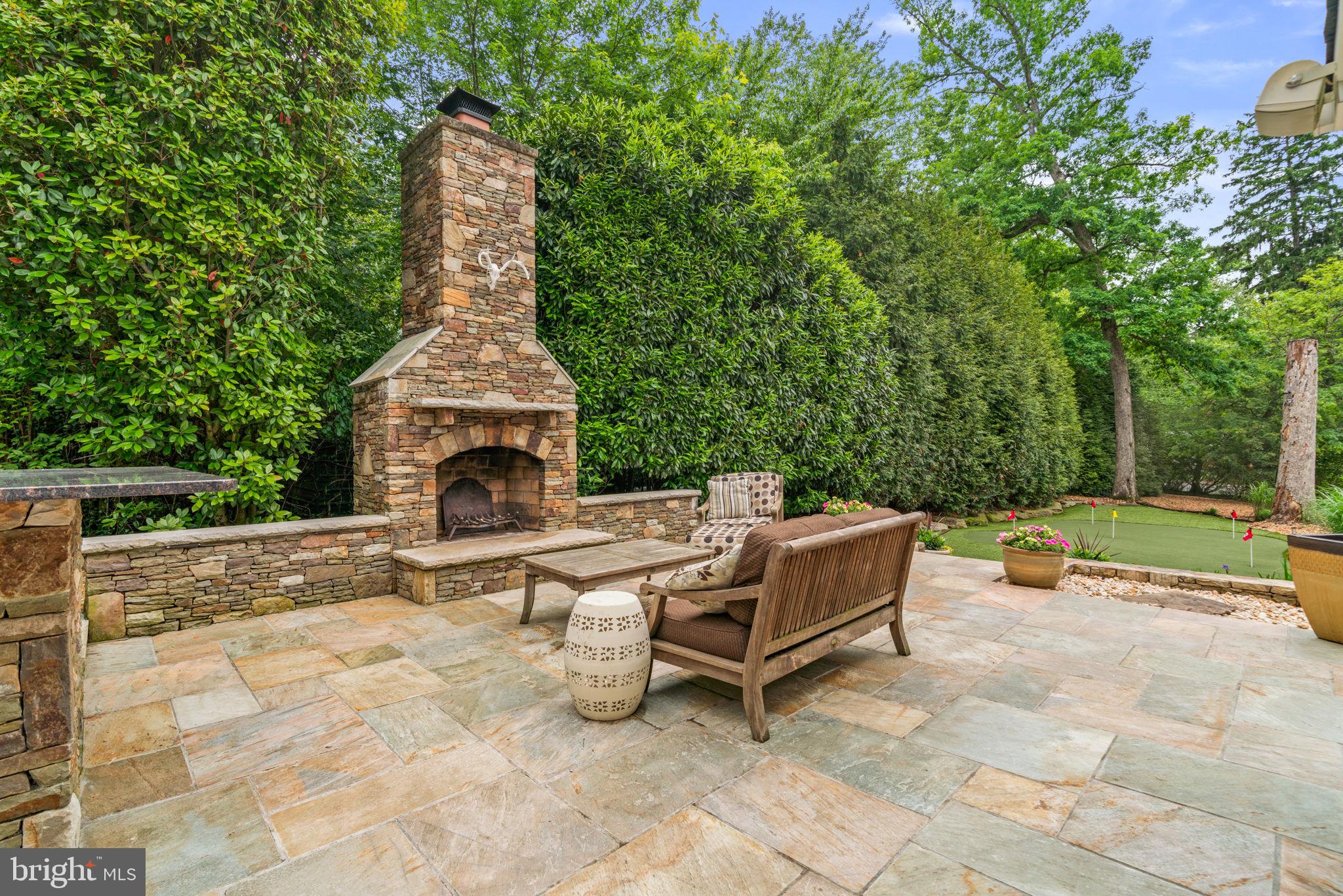 3618 UNDEROAK DRIVE