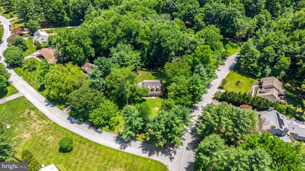 10054 GREEN CLOVER DRIVE