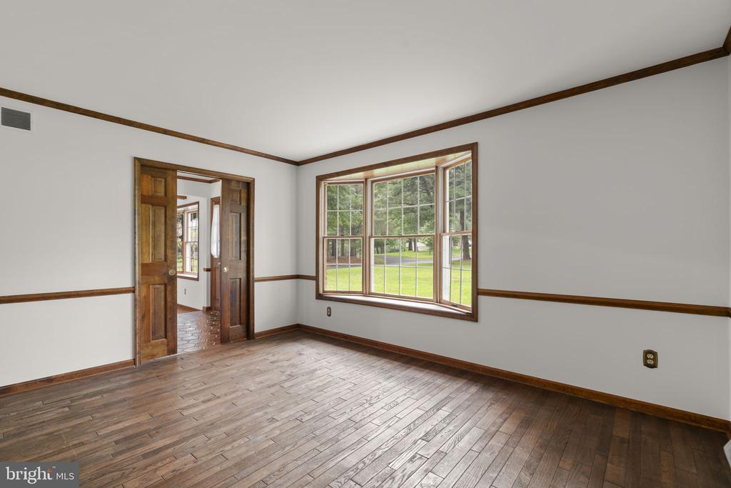 10054 GREEN CLOVER DRIVE