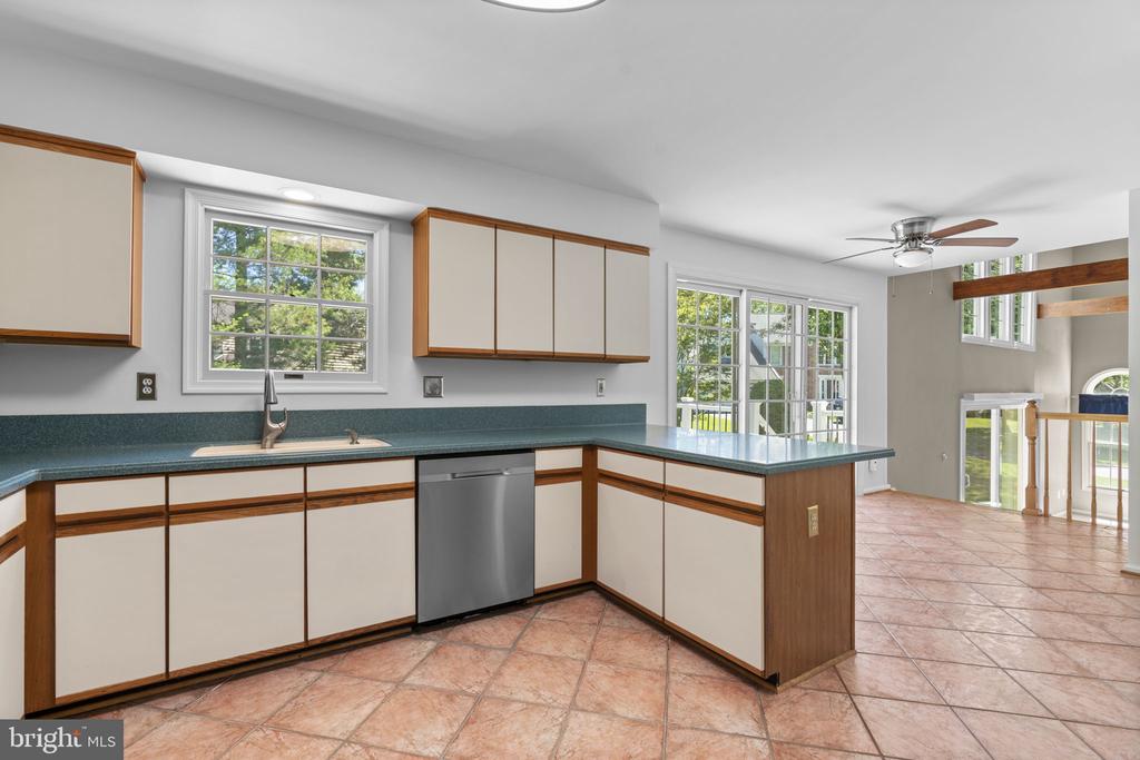 10339 WAVERLY WOODS DRIVE