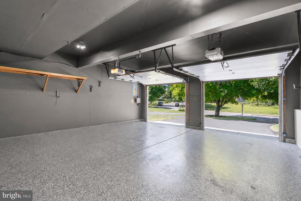 10339 WAVERLY WOODS DRIVE