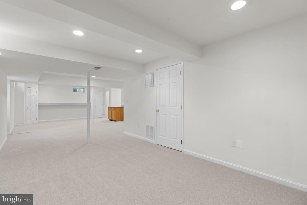 10339 WAVERLY WOODS DRIVE