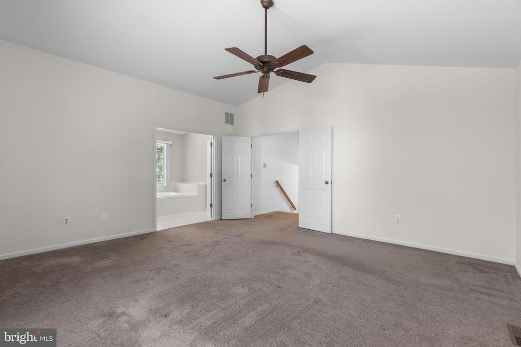 10339 WAVERLY WOODS DRIVE