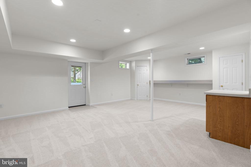 10339 WAVERLY WOODS DRIVE