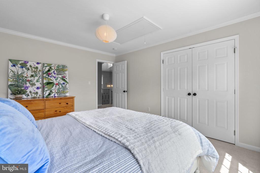 7108 CARLISLE COURT