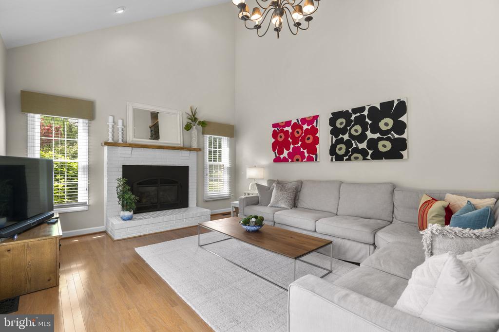 7108 CARLISLE COURT