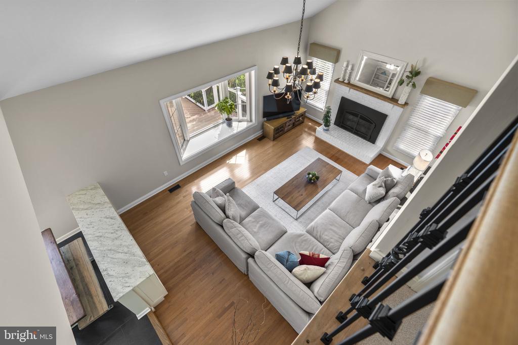 7108 CARLISLE COURT