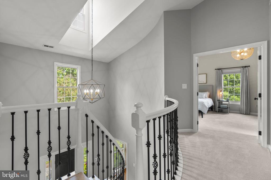7108 CARLISLE COURT