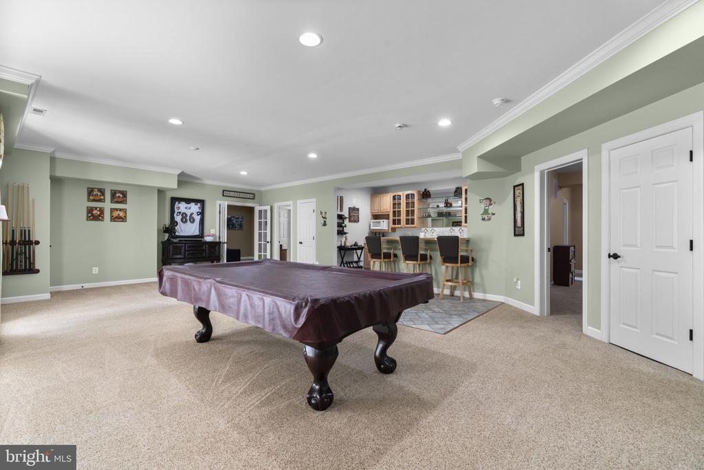 16801 COLTON COURT