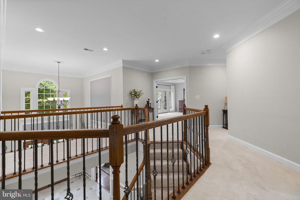 16801 COLTON COURT