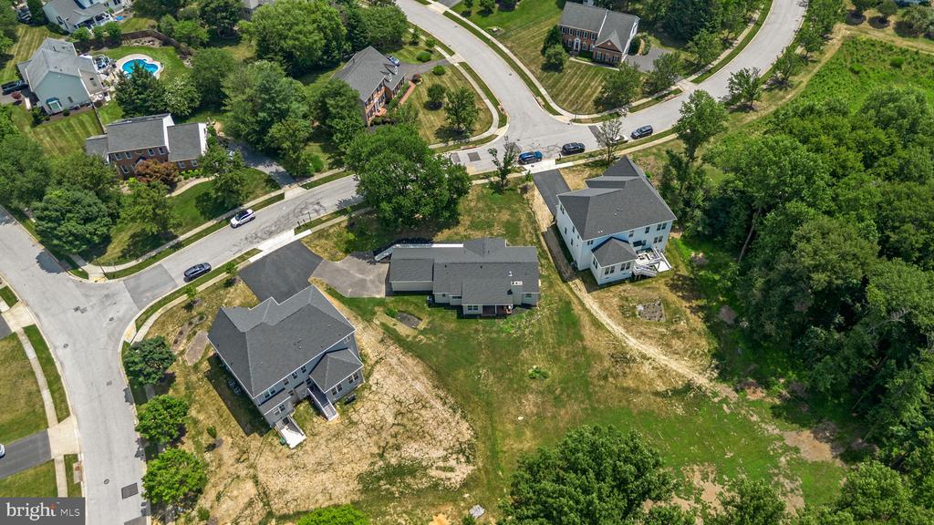 5404 RADEL COURT