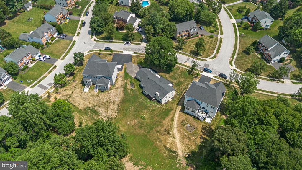 5404 RADEL COURT