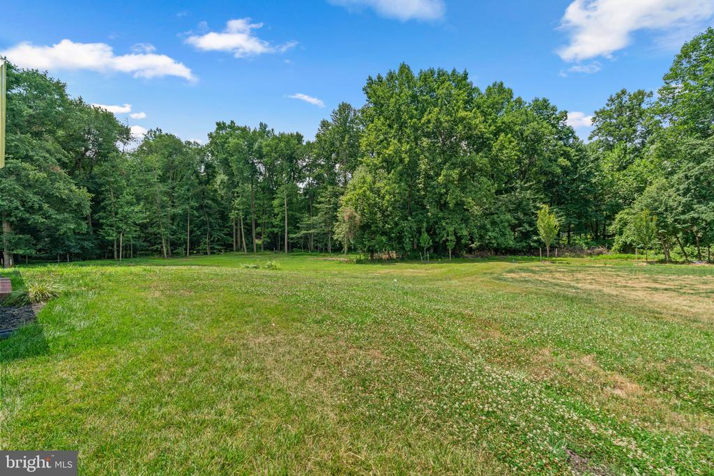 5404 RADEL COURT