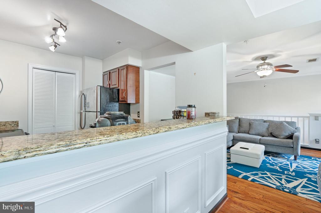 10823 HAMPTON MILL TERRACE 1117 - CONDO #360