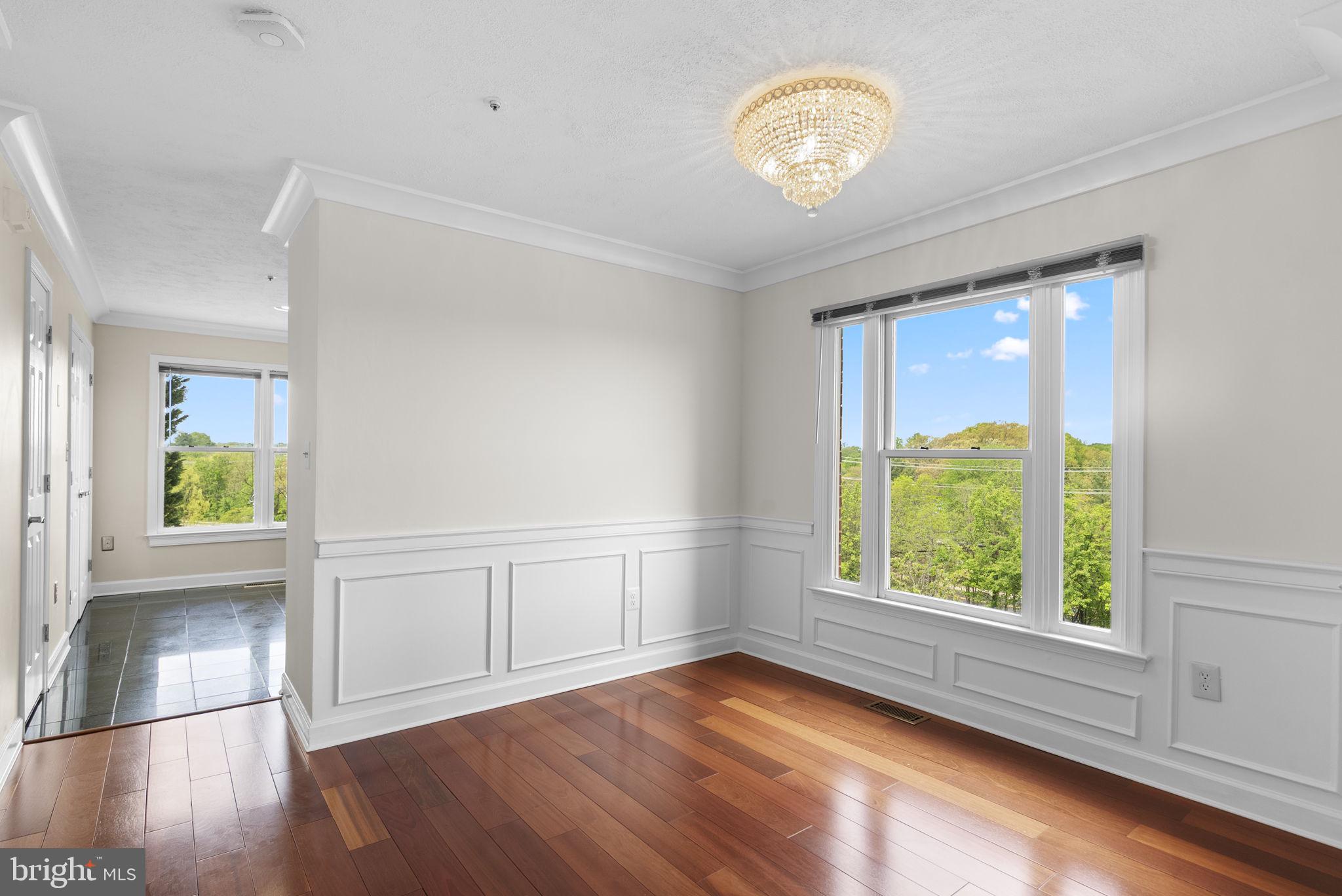 112 RIDGEPOINT PLACE