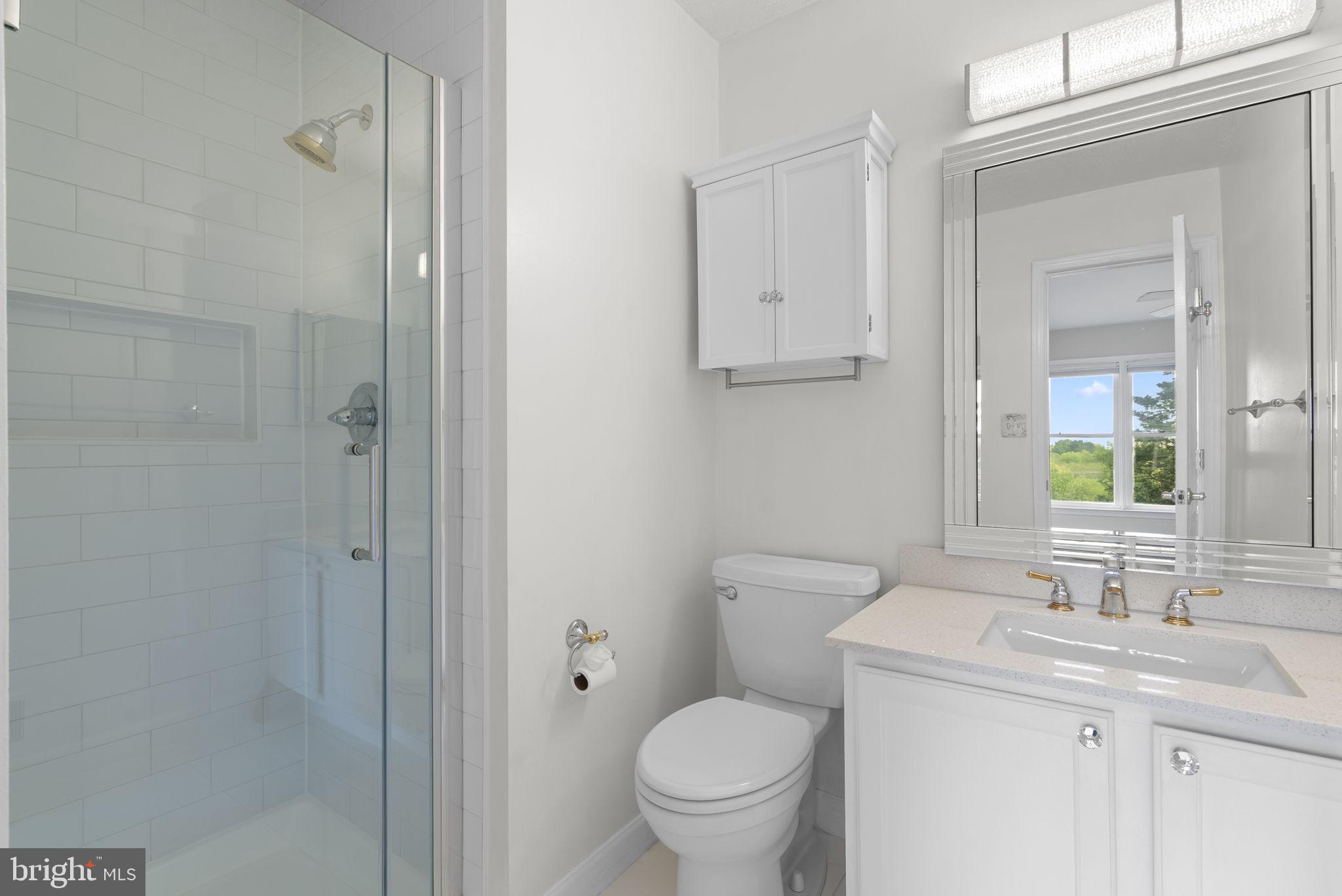 112 RIDGEPOINT PLACE