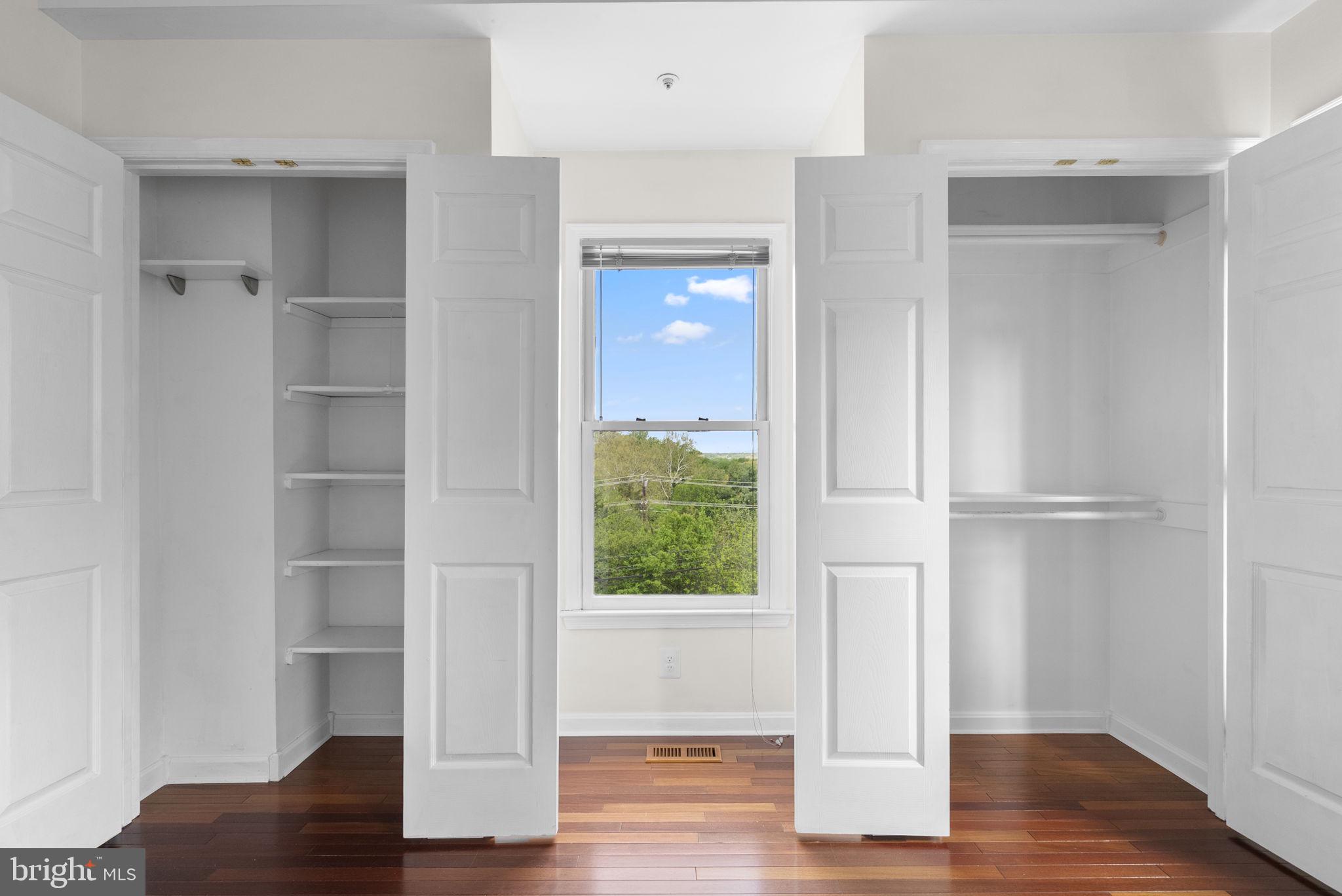 112 RIDGEPOINT PLACE