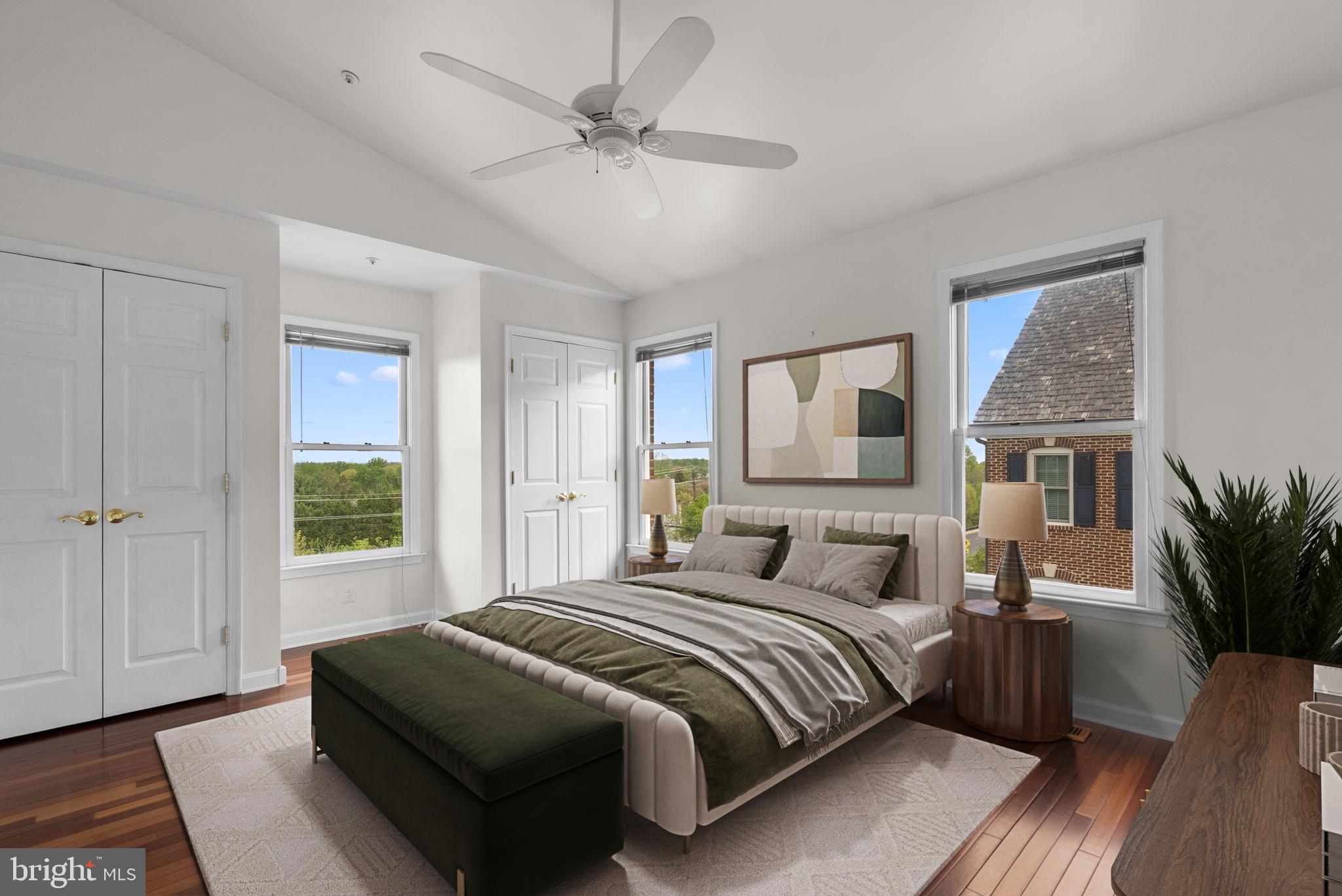 112 RIDGEPOINT PLACE