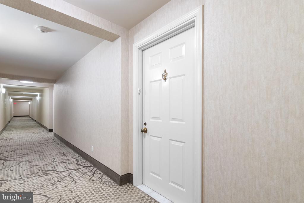 11420 STRAND DRIVE R-010