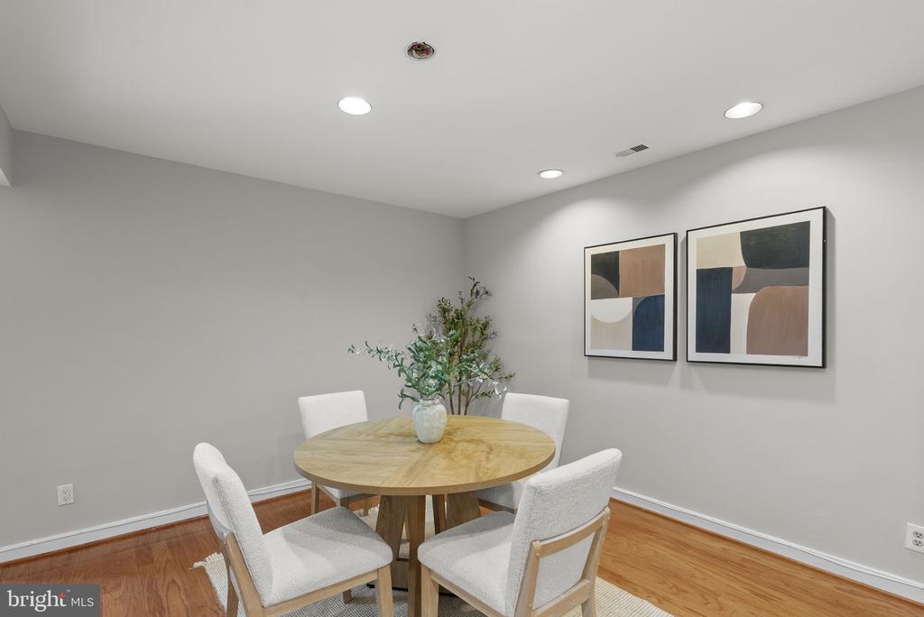 11420 STRAND DRIVE R-010