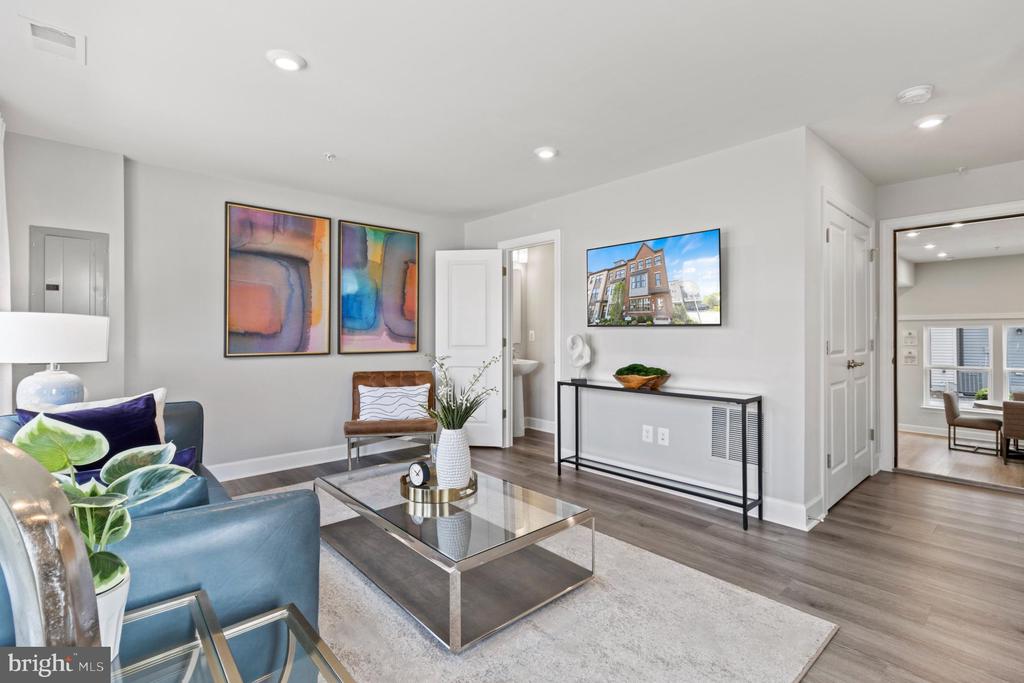 3412 CHESTER ALLEY