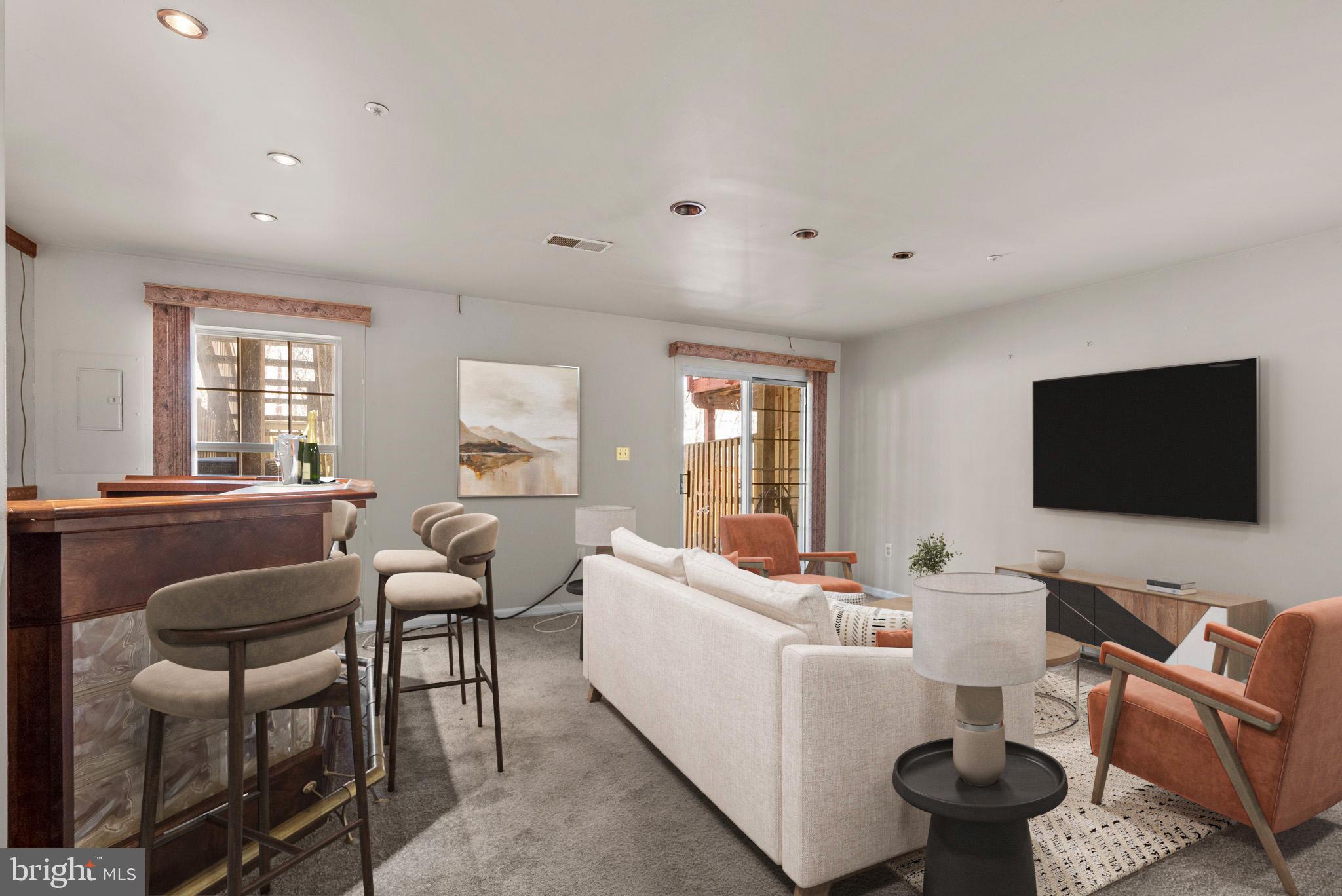 1957 BARRINGTON COURT