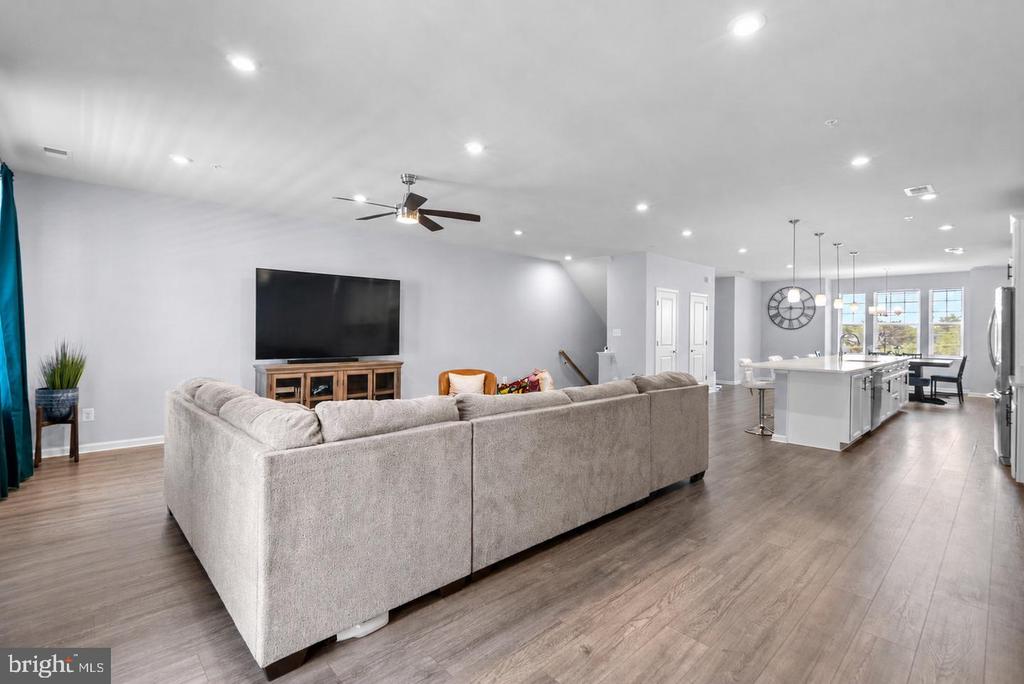 2708 DUVALL RIDGE ROAD Unit: 415