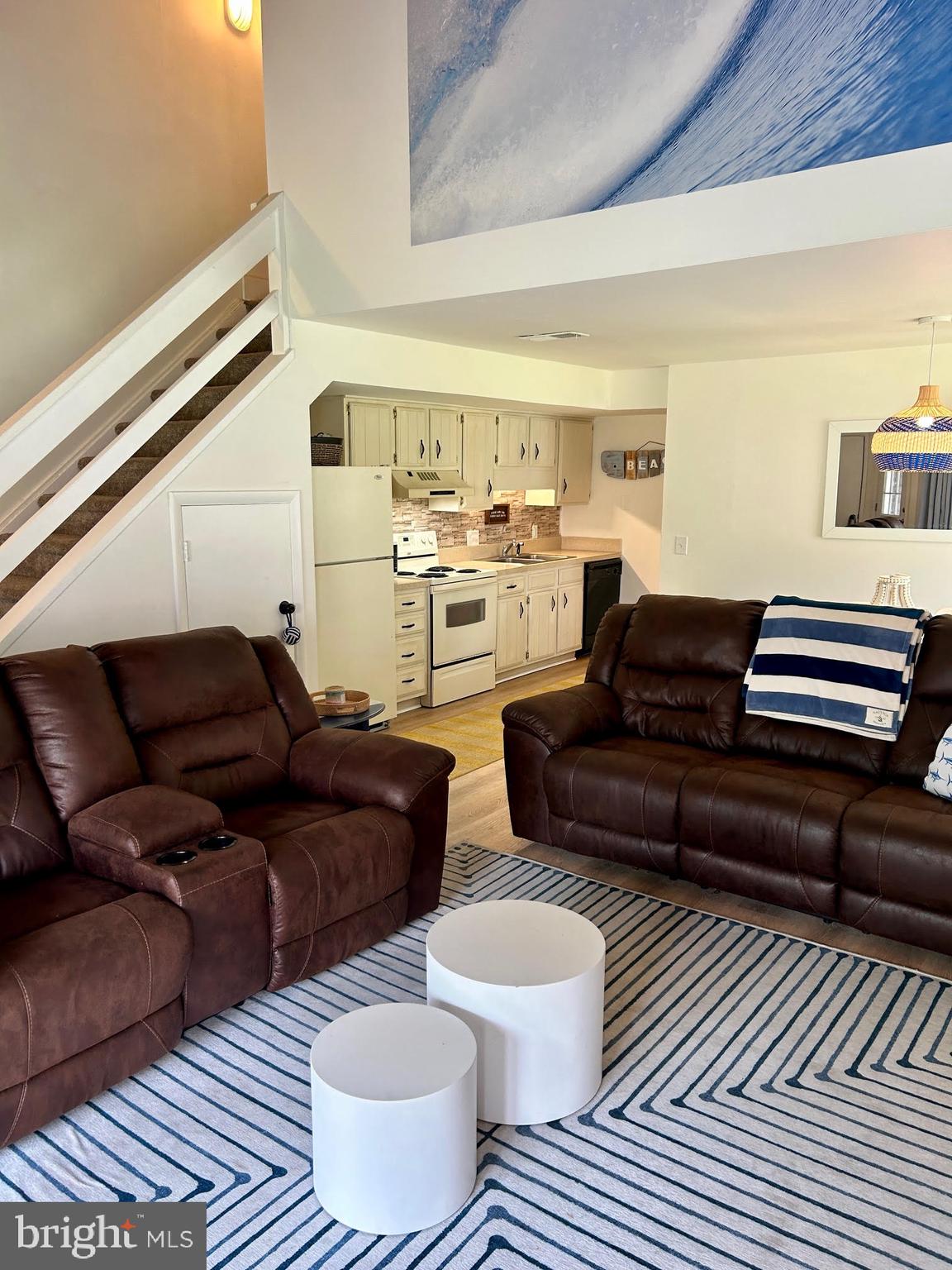 438 OCEAN PKWY 7