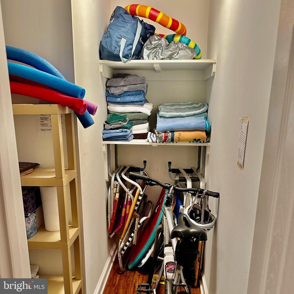 119 OLD LANDING ROAD E203