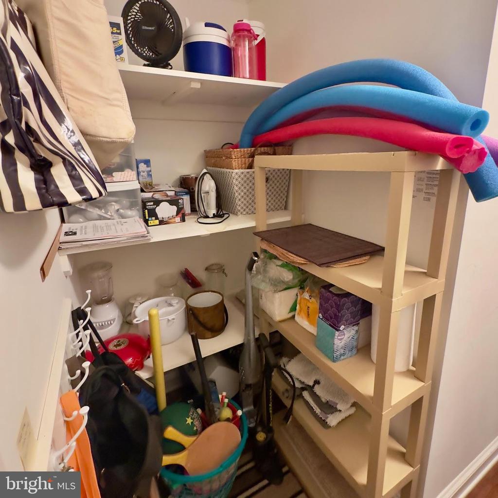 119 OLD LANDING ROAD E203