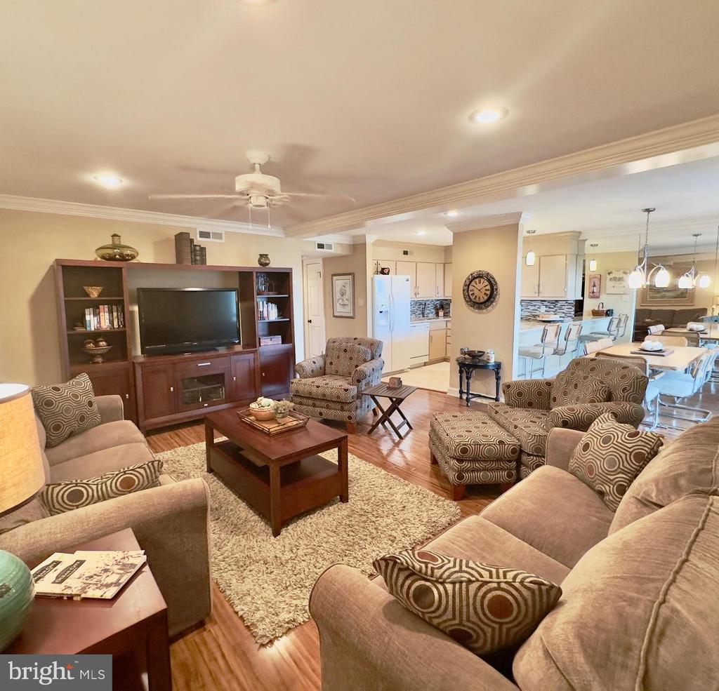 119 OLD LANDING ROAD E203