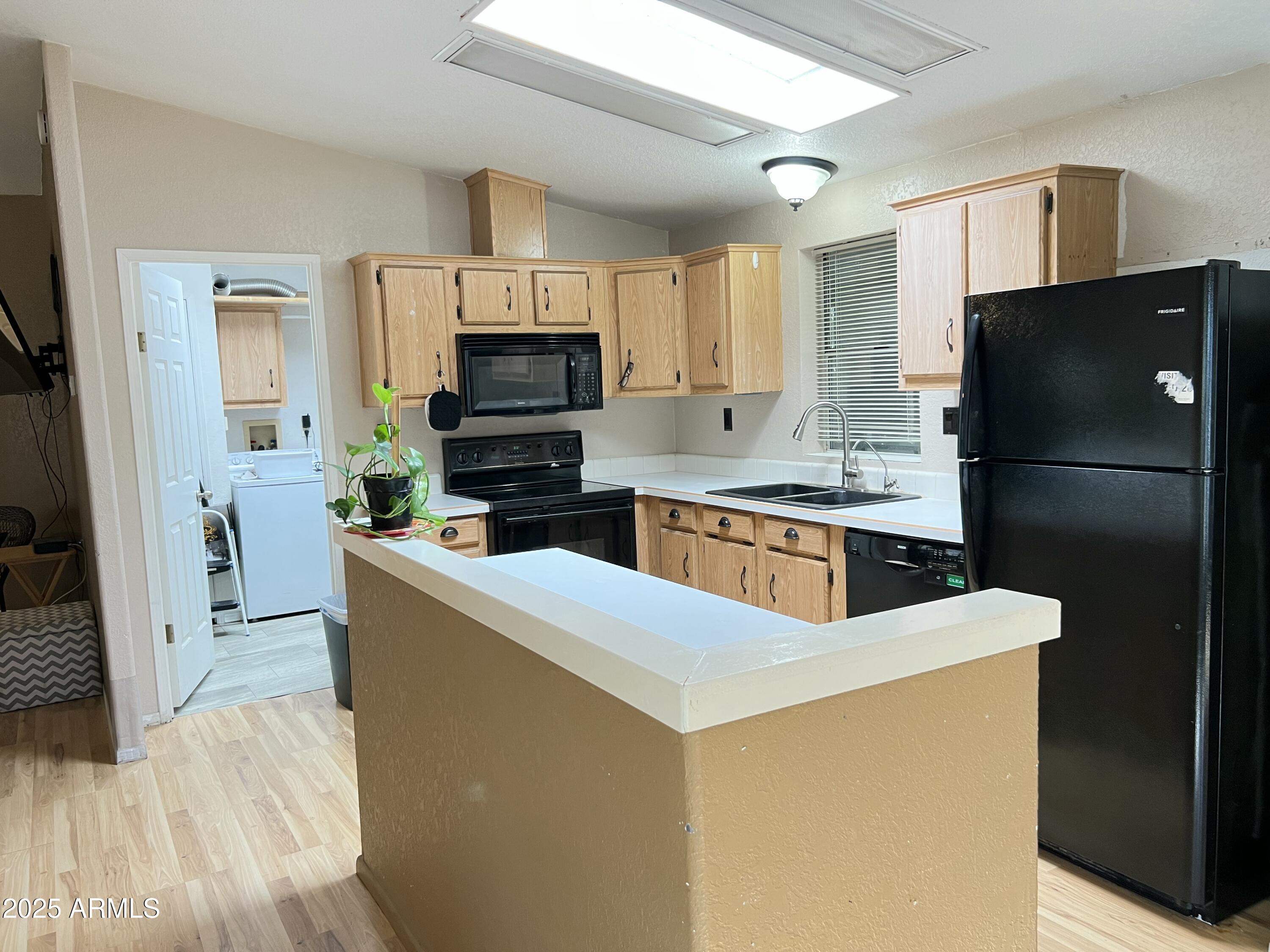 10701 N 99th Avenue, 22