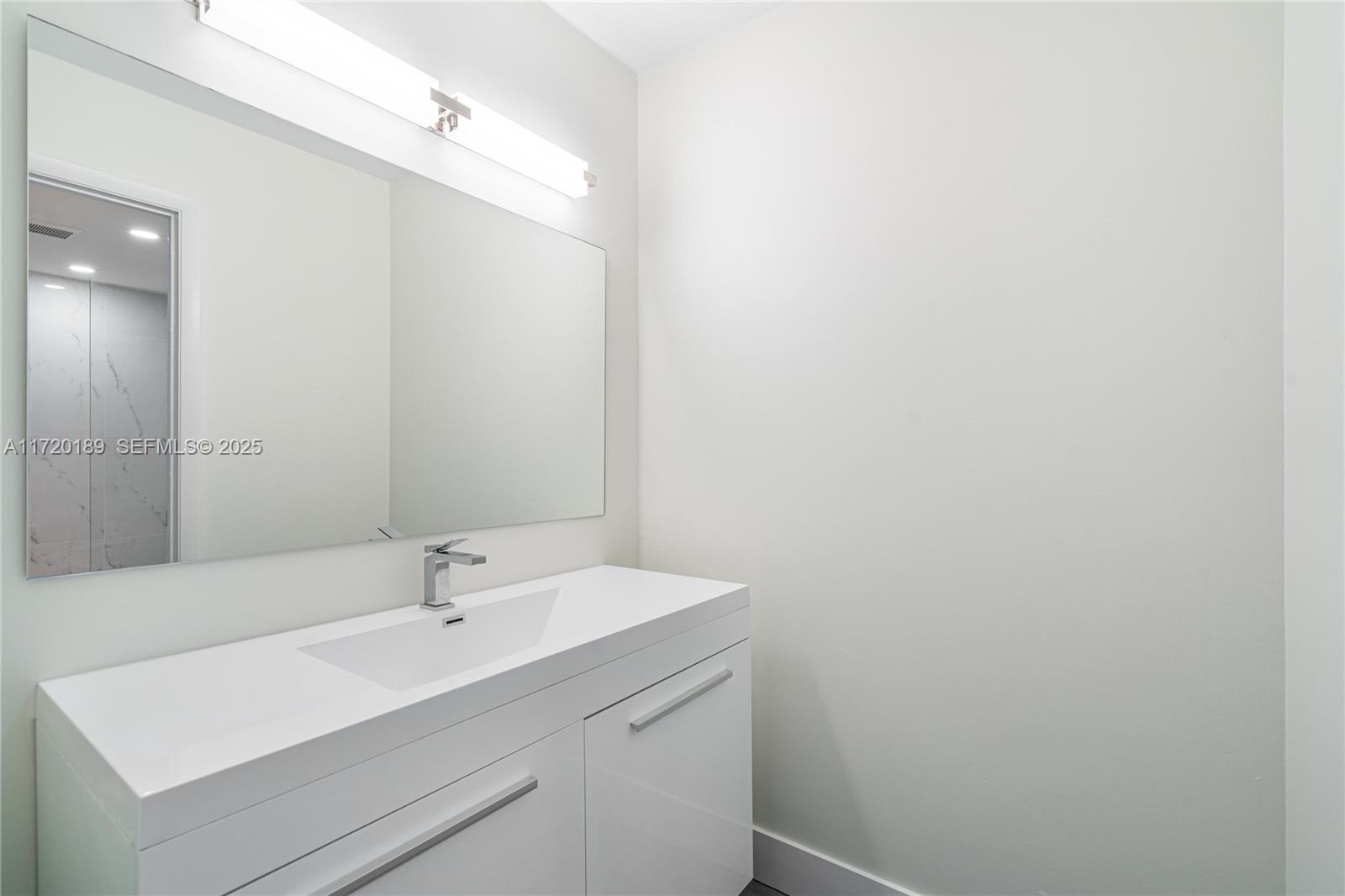 1201 River Reach Drive 505