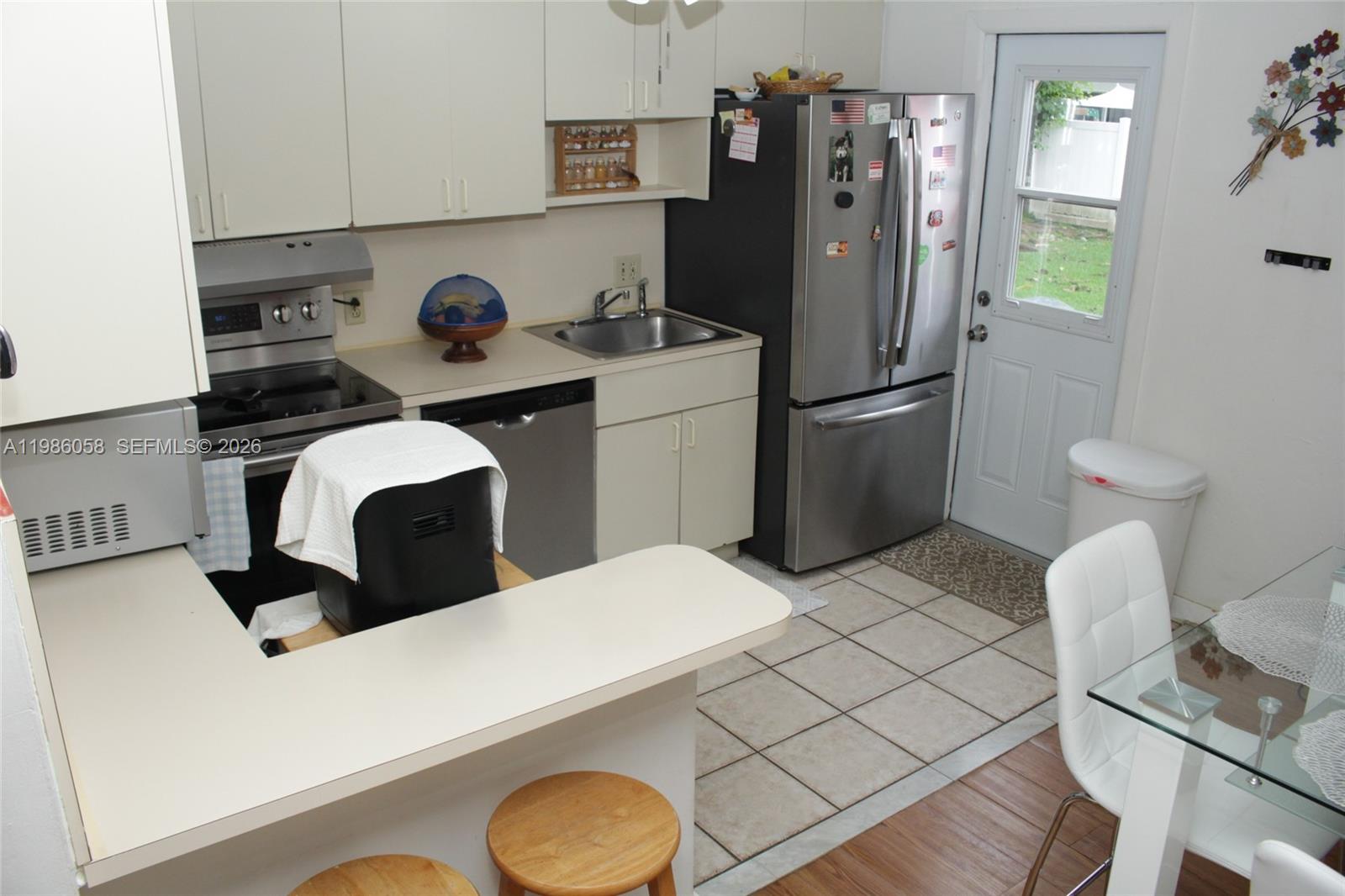 530 NE 110th Ter