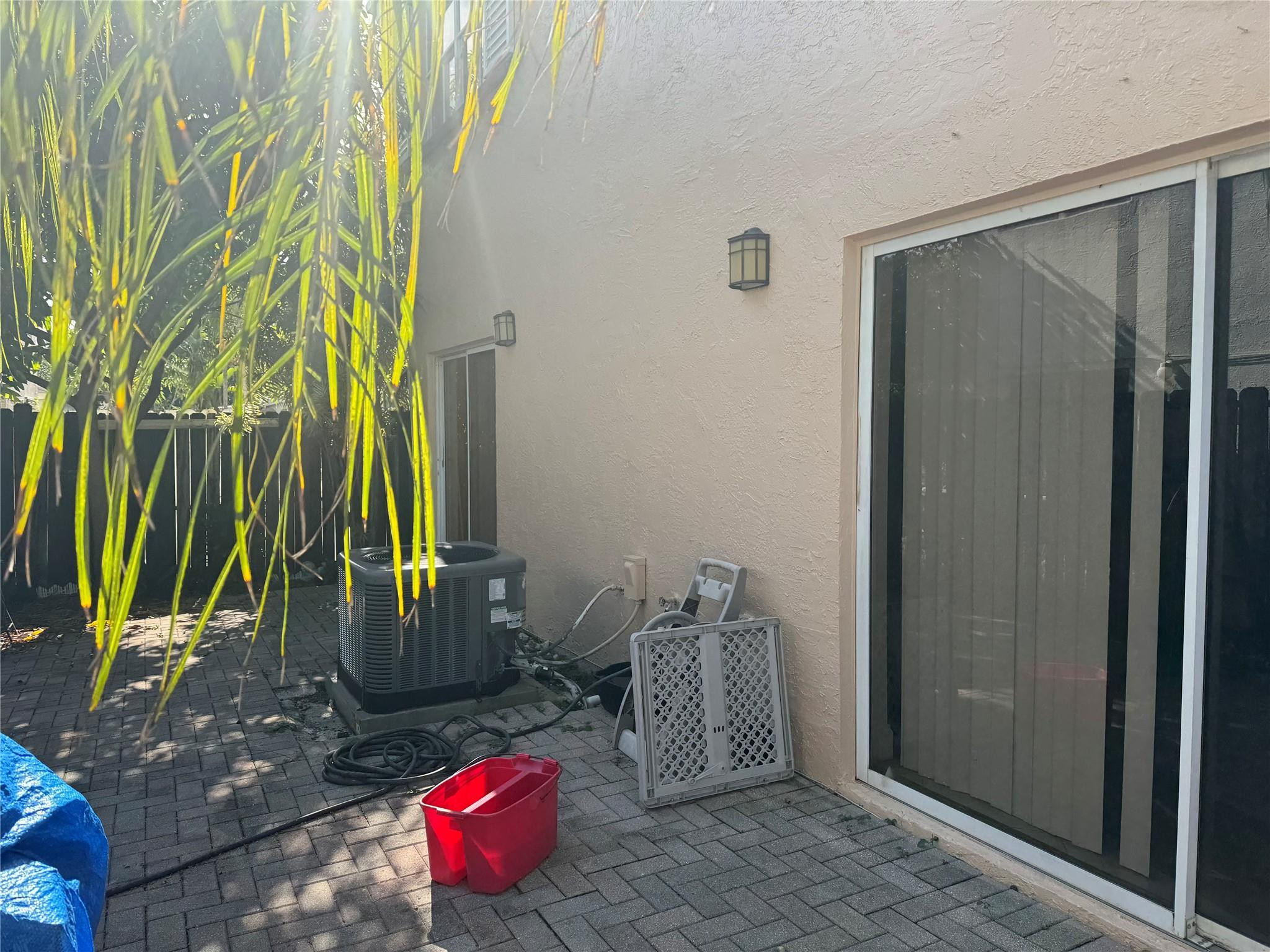 4350 SW 72nd Ter