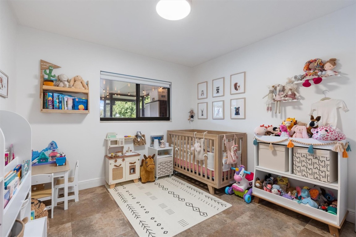 2075 SW 82nd Ave 2075