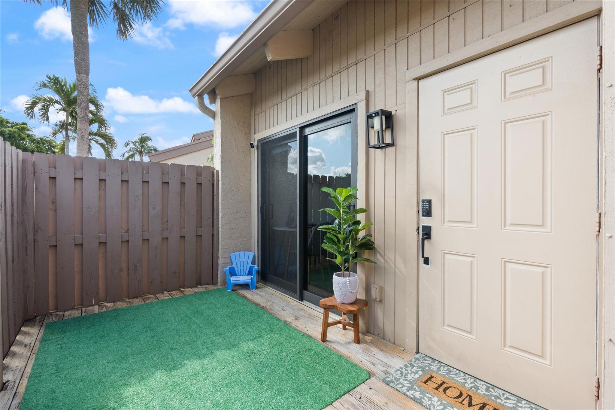 2075 SW 82nd Ave 2075