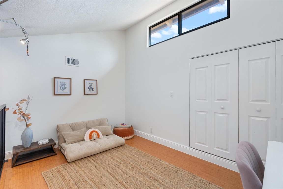 2075 SW 82nd Ave 2075