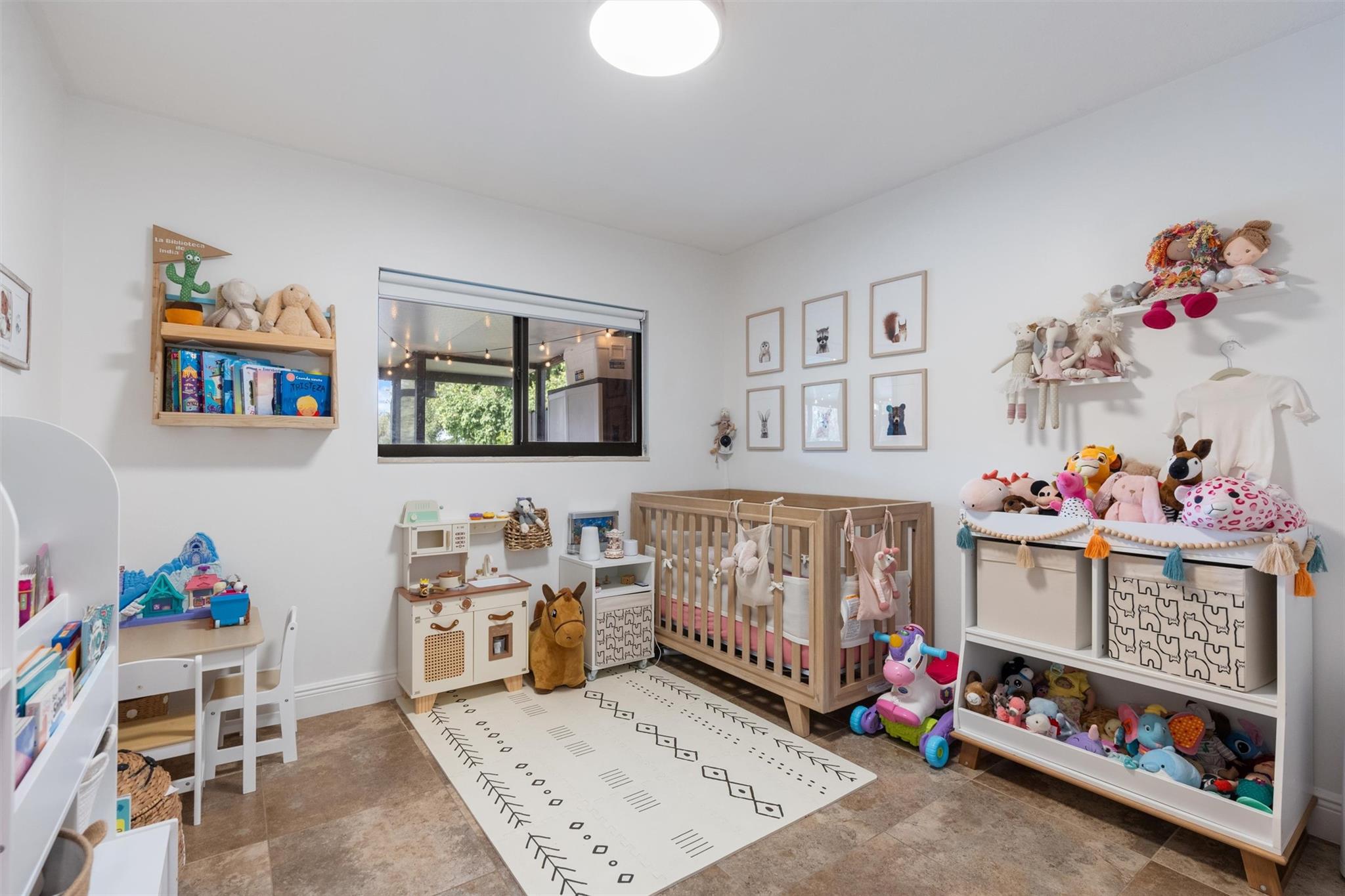 2075 SW 82nd Ave 2075