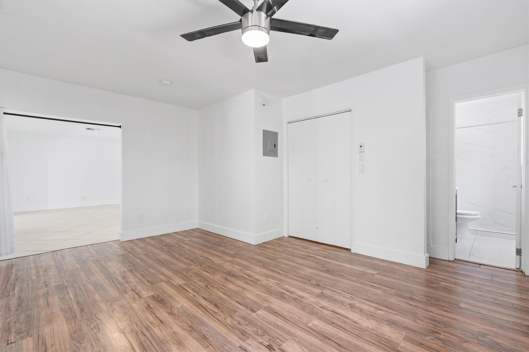 4460 NE 13th Ter
