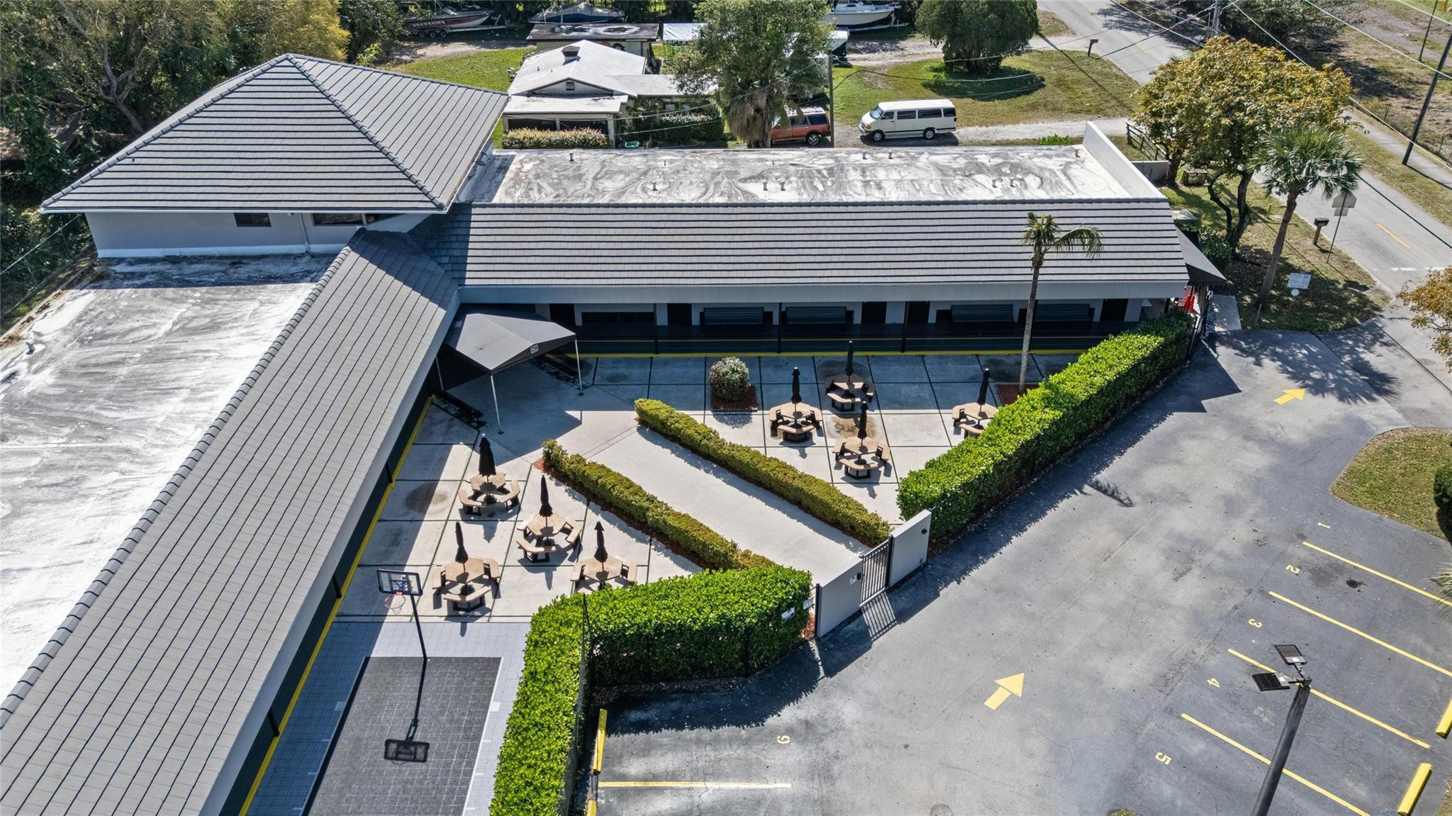 4690 Santa Cruz Way 000