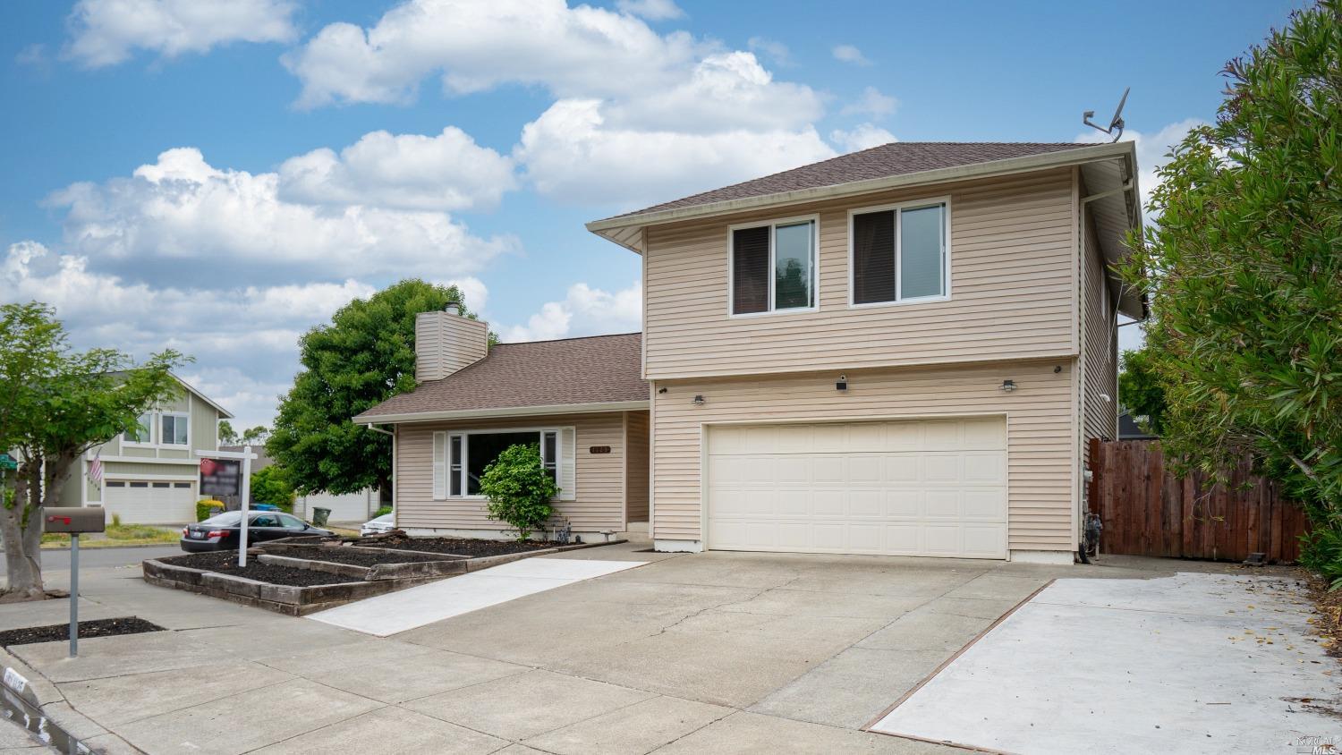 1125 Levine Drive